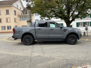 car wrapping ford ranger