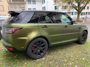 auto mit folie bekleben lassen